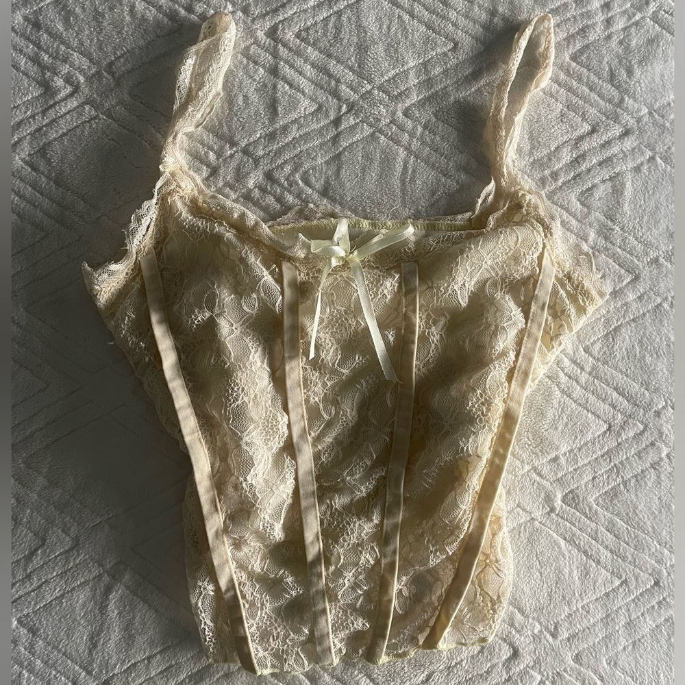 Egg White Lace Cami Top